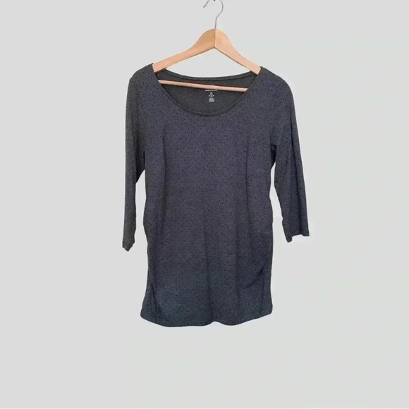 H&M Tops - H&M Mama 3/4 sleeve, four season tunic style  top with four-way stretch